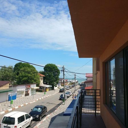 מלון קוסטינסטי Vila Isabela מראה חיצוני תמונה