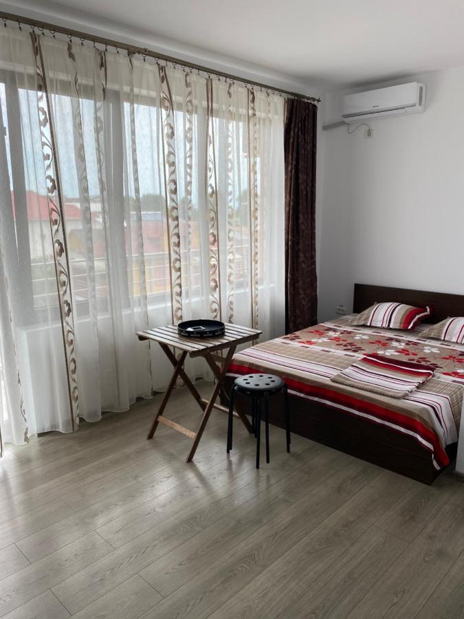 מלון קוסטינסטי Vila Isabela מראה חיצוני תמונה
