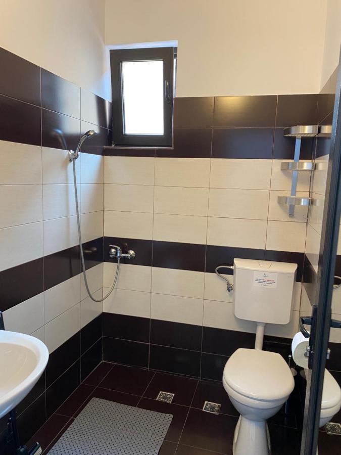 מלון קוסטינסטי Vila Isabela מראה חיצוני תמונה