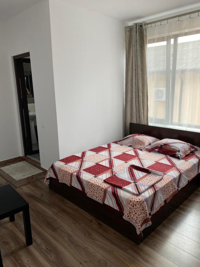 מלון קוסטינסטי Vila Isabela מראה חיצוני תמונה