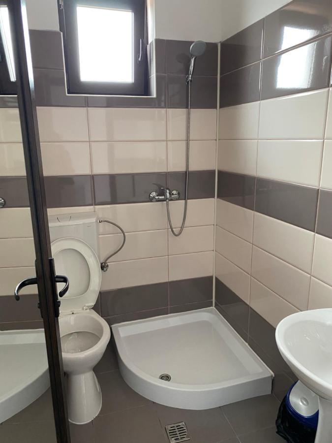 מלון קוסטינסטי Vila Isabela מראה חיצוני תמונה