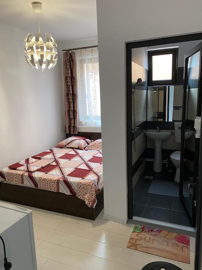 מלון קוסטינסטי Vila Isabela מראה חיצוני תמונה
