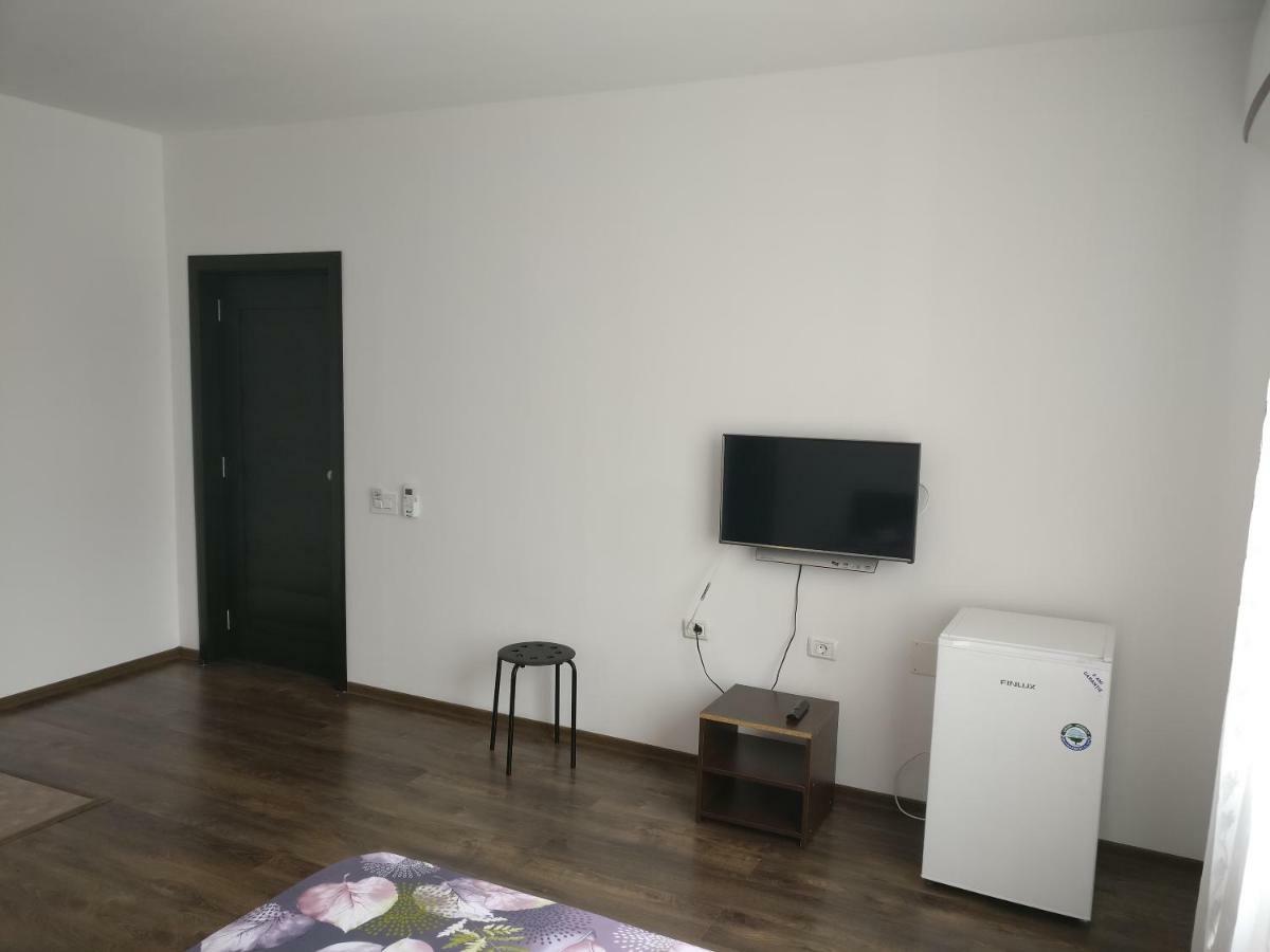 מלון קוסטינסטי Vila Isabela מראה חיצוני תמונה