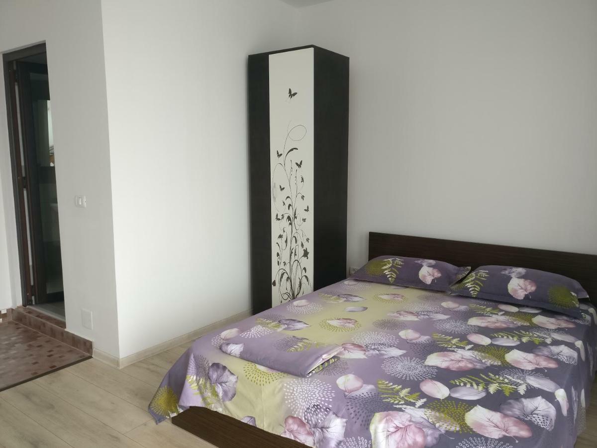 מלון קוסטינסטי Vila Isabela מראה חיצוני תמונה